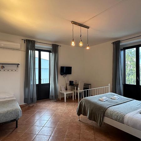 Palazzo Curro Hotel Катания Екстериор снимка